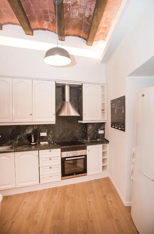 Mai & Maud Ronda Apartment برشلونة المظهر الخارجي الصورة