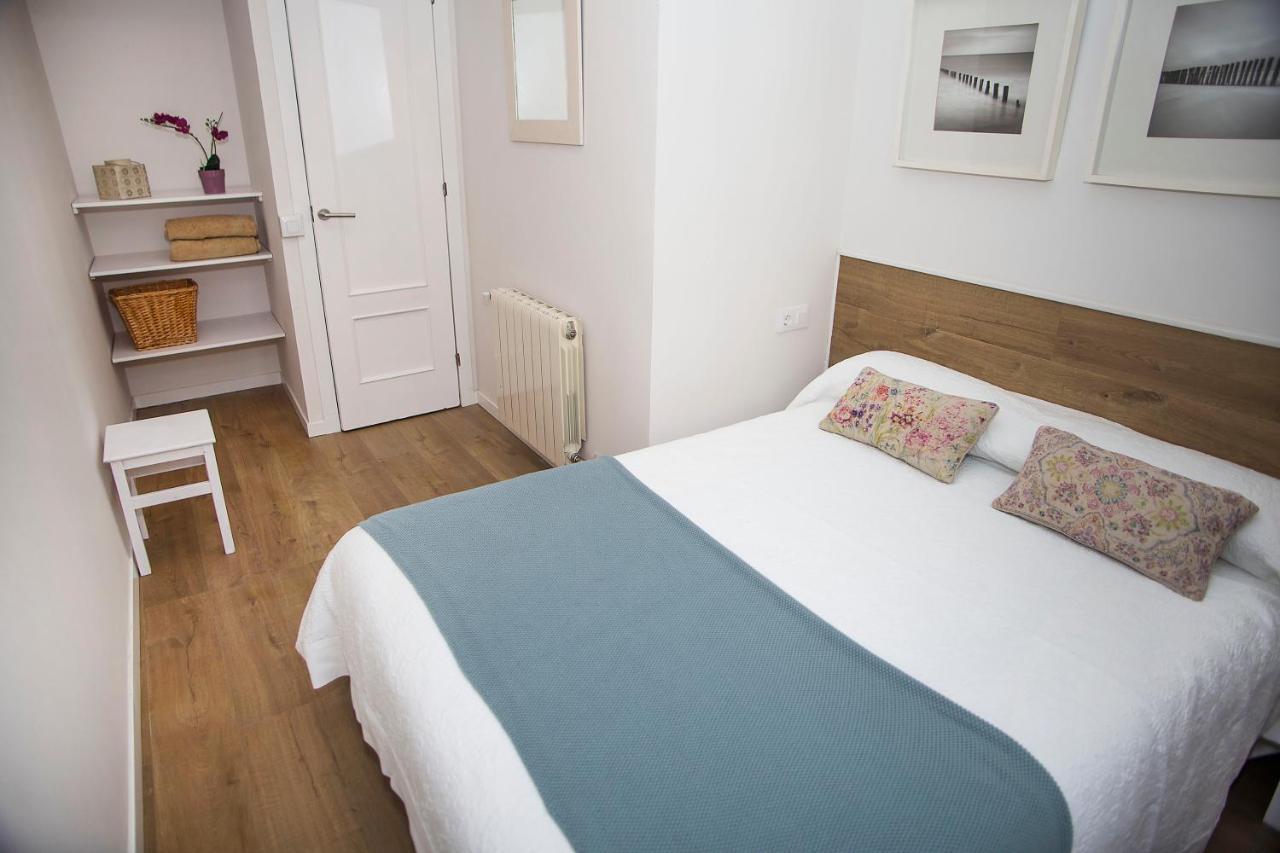 Mai & Maud Ronda Apartment برشلونة المظهر الخارجي الصورة