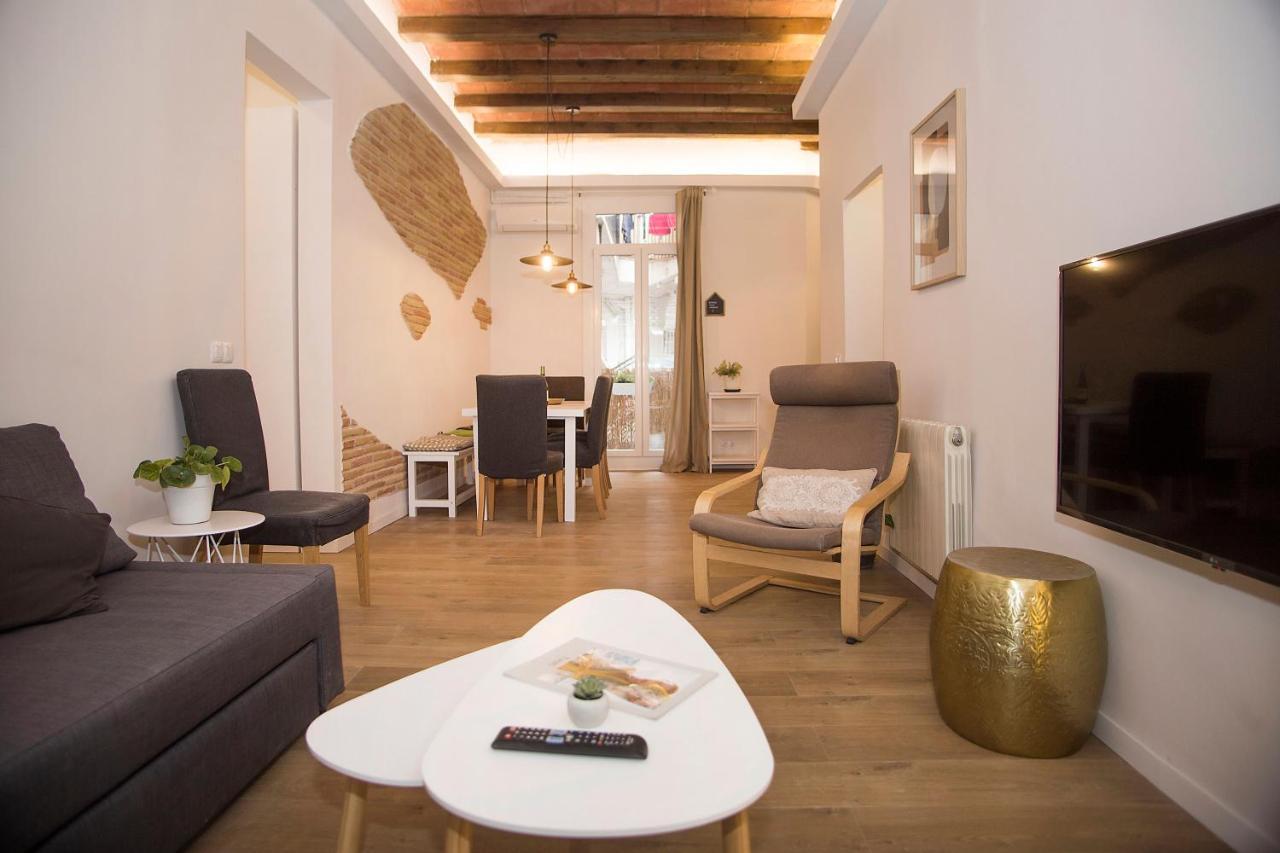Mai & Maud Ronda Apartment برشلونة المظهر الخارجي الصورة